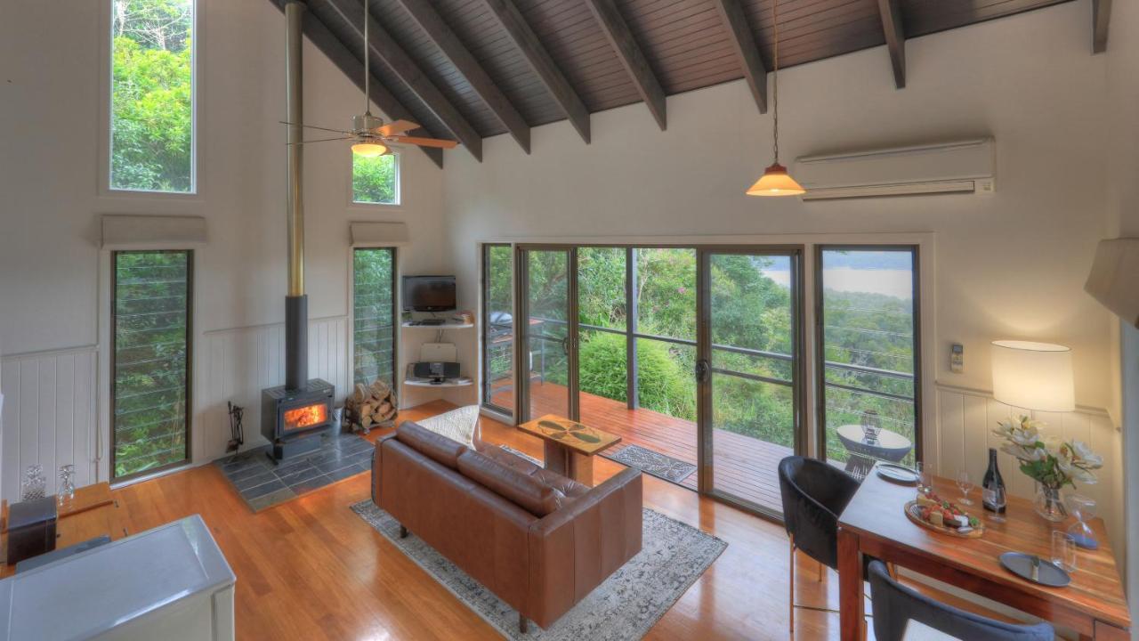Montville Misty View Cottages Exteriör bild
